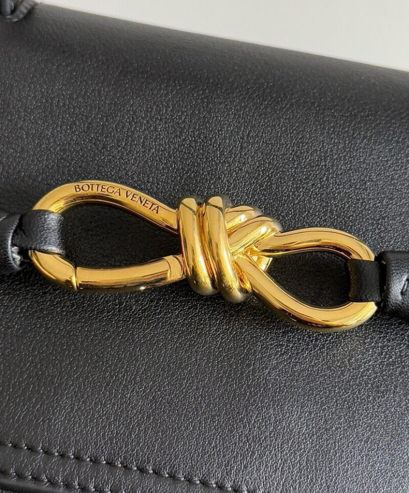 Bottega Veneta Ciao Ciao 817231